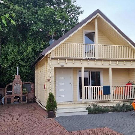 Comfortable Holiday Homes Close To Sea, Grzybowo グジボボ エクステリア 写真